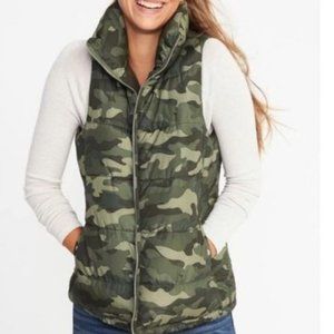 Old Navy Camo Puffer Vest, Fleece Lined, Petite Medium